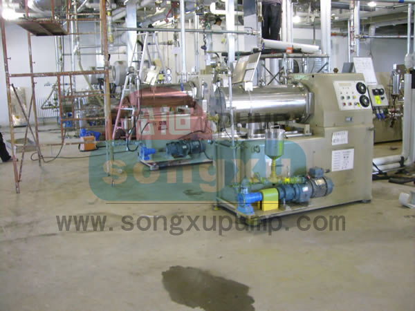 砂磨機(jī)進(jìn)料泵應(yīng)用現(xiàn)場